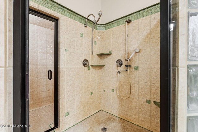 1100 S Division Ave, Sandpoint, ID 83864 - full bath with a stall shower