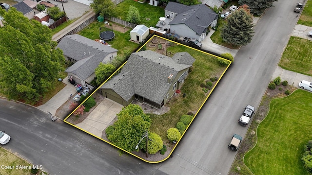 3310 N 17th St, Coeur Dalene, ID 83815 - aerial view of residential area featuring property boundaries highlighted