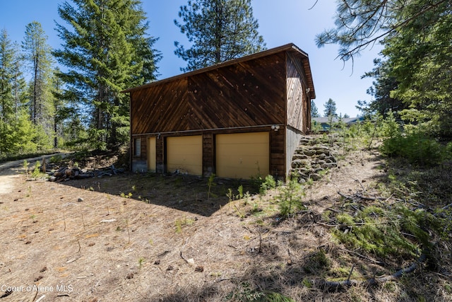 view of detached garage