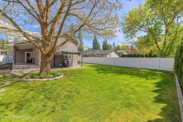 3515 N 7th St, Coeur Dalene, ID 83815 - view of yard with a patio