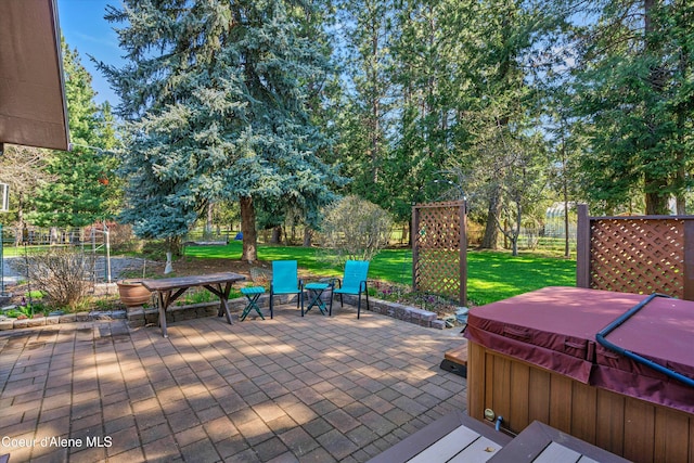 view of patio featuring a hot tub
