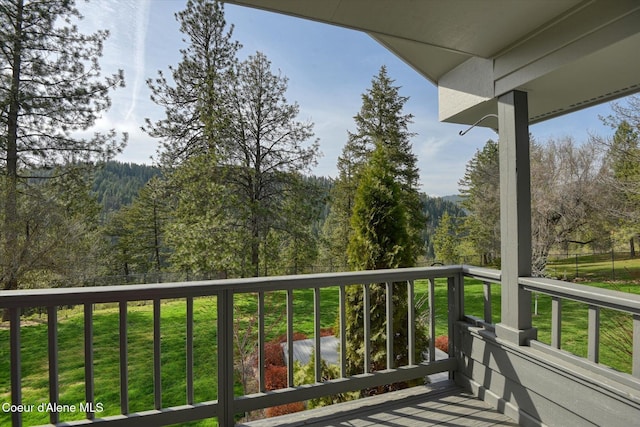 2885 S Folsom Ridge Rd, Coeur Dalene, ID 83814 - balcony featuring a forest view