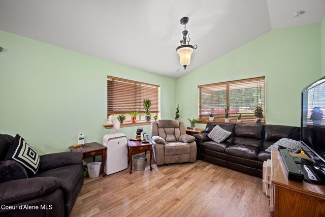 10177 W Creek Side Rd, Coeur Dalene, ID 83815 - photo 24