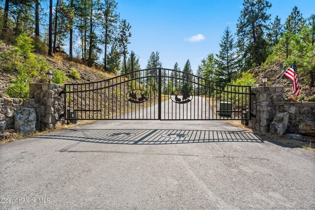 1358 S Starlight Dr, Coeur Dalene, ID 83814 - view of gate