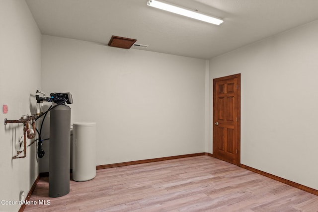 1358 S Starlight Dr, Coeur Dalene, ID 83814 - spare room featuring light wood-type flooring, baseboards, and visible vents
