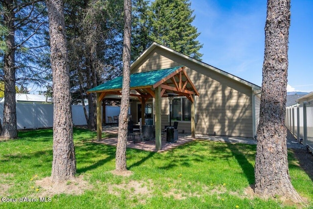 635 E Valley St, Oldtown, ID 83822 - exterior space with a gazebo and a fenced backyard
