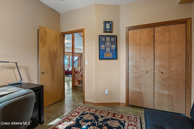 office space featuring baseboards