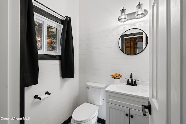 247 Living Waters Way, Priest River, ID 83856 - half bathroom featuring toilet and vanity