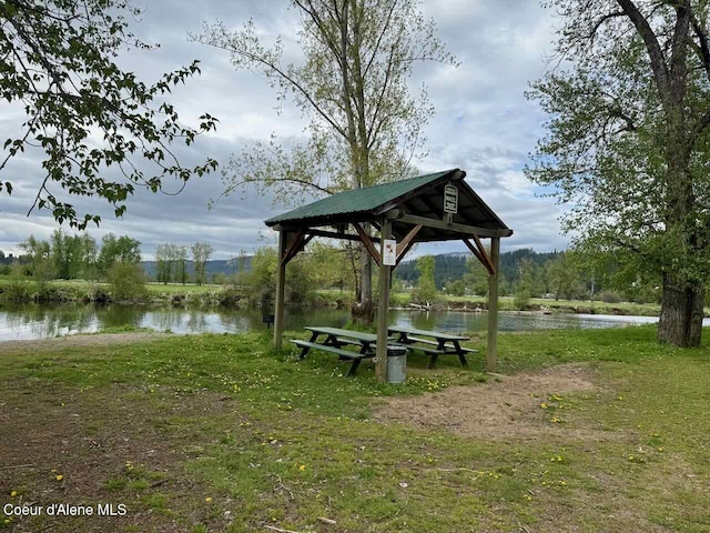 149 Sunny Rd, Saint Maries, ID 83861