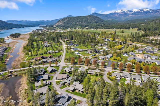 504 Hornby Pl, Dover, ID 83825 - aerial view of property's location with a water and mountain view and nearby suburban area