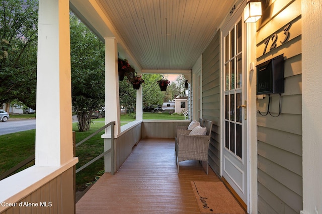 723 Forest Ave, Sandpoint, ID 83864 - porch featuring a lawn