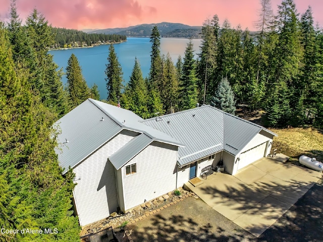 19820 S Alcan Rd, Coeur Dalene, ID 83814 - aerial view at dusk of a water view and a forest view