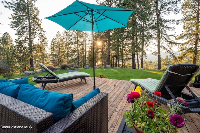 deck with a lawn