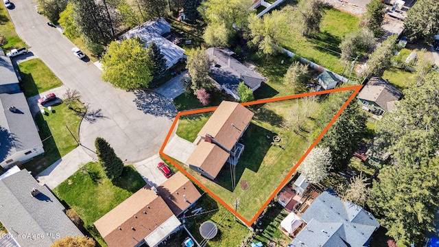 407 E Buttercup Ln, Coeur Dalene, ID 83815 - birds eye view of property featuring a residential view