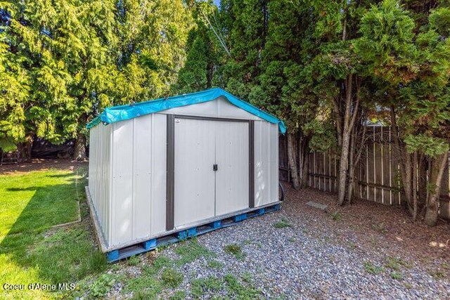 1547 E Stratford Dr, Hayden, ID 83835 - view of shed with fence