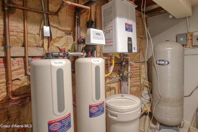 31582 E Hayden Lake Rd, Hayden, ID 83835 - utilities featuring water heater