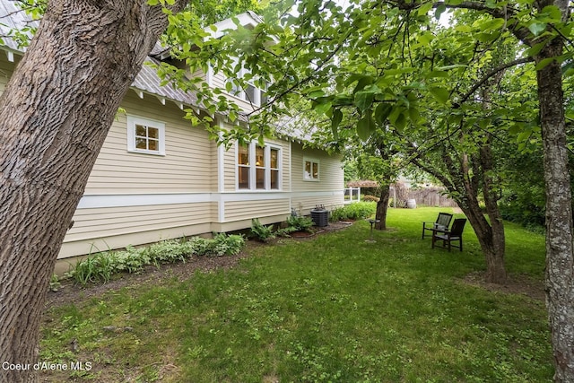 306 S Huron Ave, Sandpoint, ID 83864 - view of yard with central AC