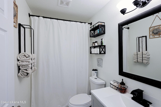 8102 W Arizona St, Rathdrum, ID 83858 - bathroom with vanity and a shower with curtain