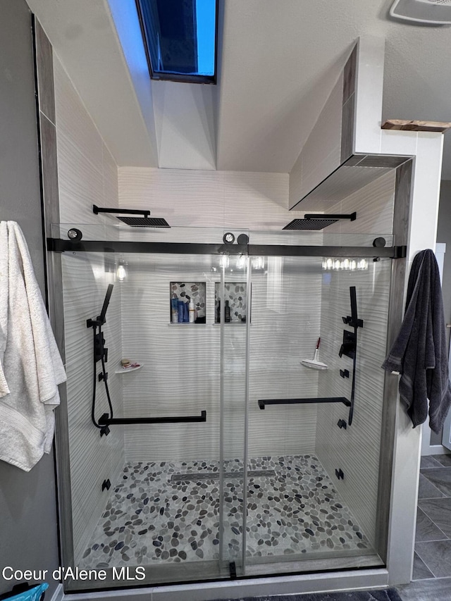 10320 N Payment Peak Rd, Hauser, ID 83854 - full bathroom featuring a stall shower