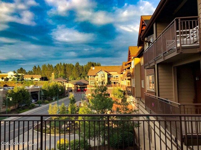 2051 N Main St # 217, Coeur Dalene, ID 83814 - balcony with a residential view