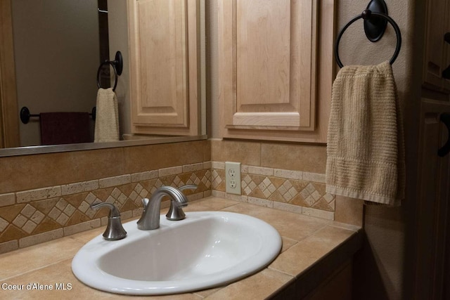 2051 N Main St # 217, Coeur Dalene, ID 83814 - bathroom with vanity