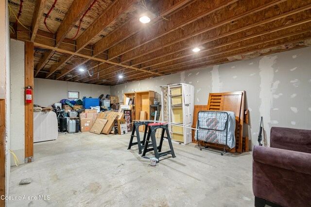 346 Brookfield Rd, Sandpoint, ID 83864 - view of below grade area