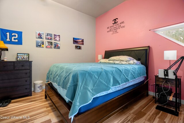 346 Brookfield Rd, Sandpoint, ID 83864 - bedroom with wood finished floors