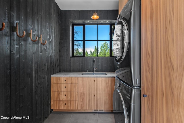 6898 S Nighthawk Ct, Harrison, ID 83833