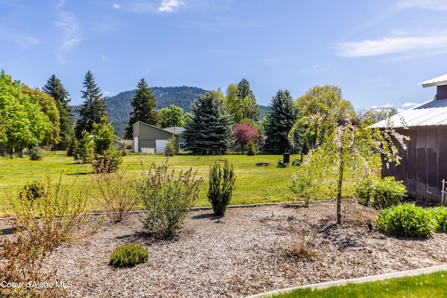 7432 N Davenport St, Dalton Gardens, ID 83815 - view of grassy yard with a mountain view