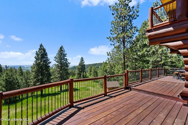 1050 Greenview Ln, Moscow, ID 83843 - wooden terrace with a yard and a forest view