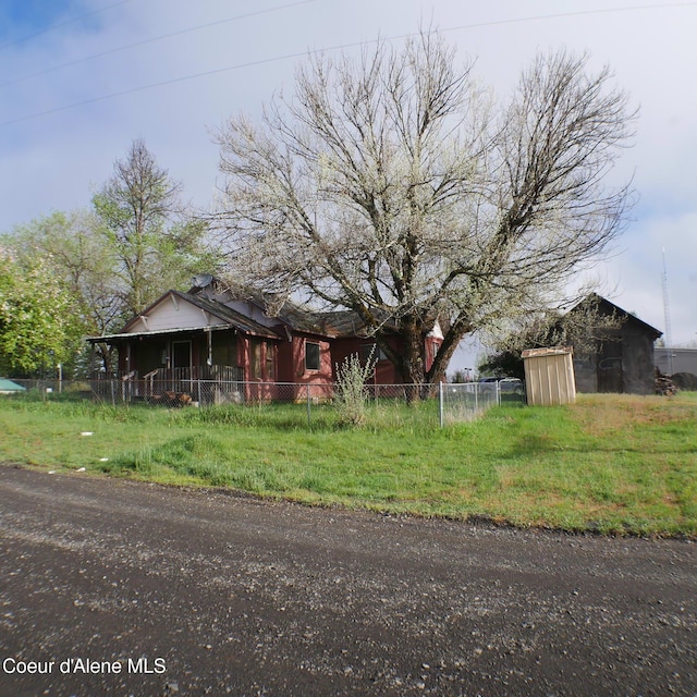 10 3rd St, Fernwood, ID 83830 - view of home's exterior featuring fence