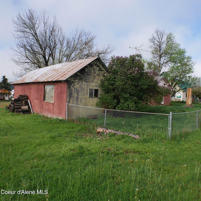 10 3rd St, Fernwood, ID 83830 - view of outbuilding