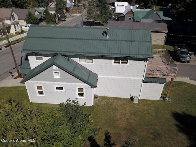 aerial view of property and surrounding area
