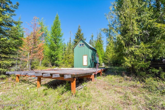 1438 Rolling Thunder Ridge Rd, Sandpoint, ID 83864 - view of yard featuring a shed and an outbuilding