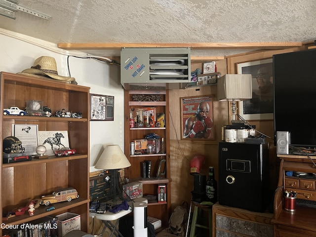 385 Upland Dr, Sandpoint, ID 83864