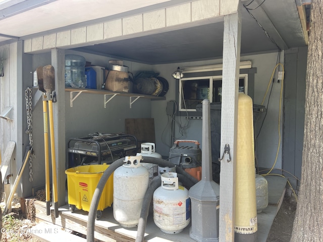 385 Upland Dr, Sandpoint, ID 83864