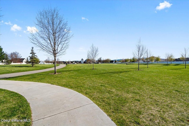 8747 Salmonberry Lp, Hayden, ID 83835 - view of property's community featuring a lawn