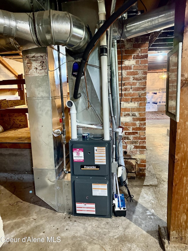 3216 Dufort Rd, Sagle, ID 83860 - view of utility room