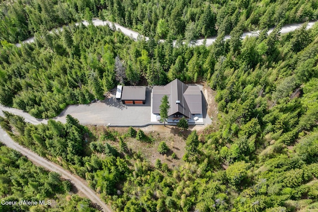 aerial view of property and surrounding area