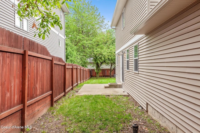 1201 E Locust Ave, Coeur Dalene, ID 83814 - view of yard with a patio area
