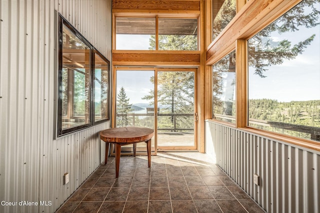 3463 E Sunset Dr, Harrison, ID 83833