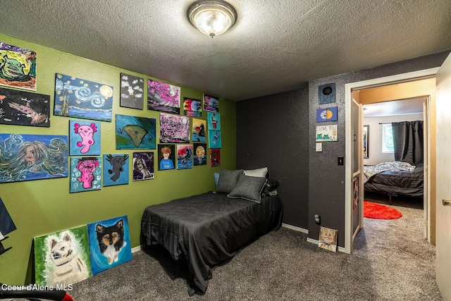 837 N 19th St, Coeur Dalene, ID 83814 - bedroom featuring a textured ceiling, carpet, and baseboards