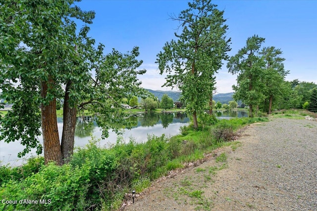 422 Cottonwood Dr, Saint Maries, ID 83861