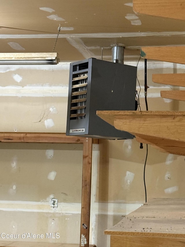 5188 E Woodland Dr, Post Falls, ID 83854 - detailed view of a heating unit