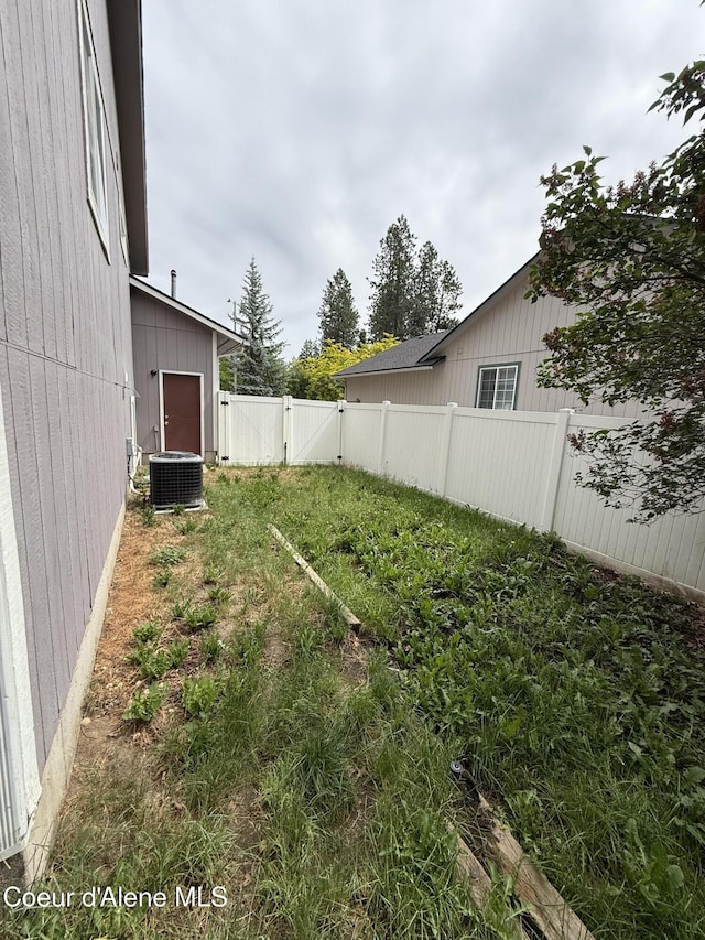 5188 E Woodland Dr, Post Falls, ID 83854 - view of yard featuring a gate