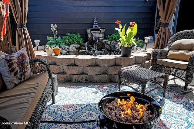 view of patio / terrace with an outdoor hangout area