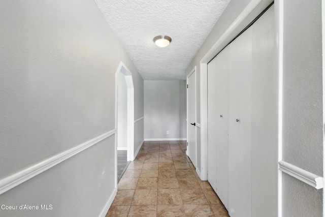 6699 Colburn Culver Rd, Sandpoint, ID 83864 - hall with a textured ceiling