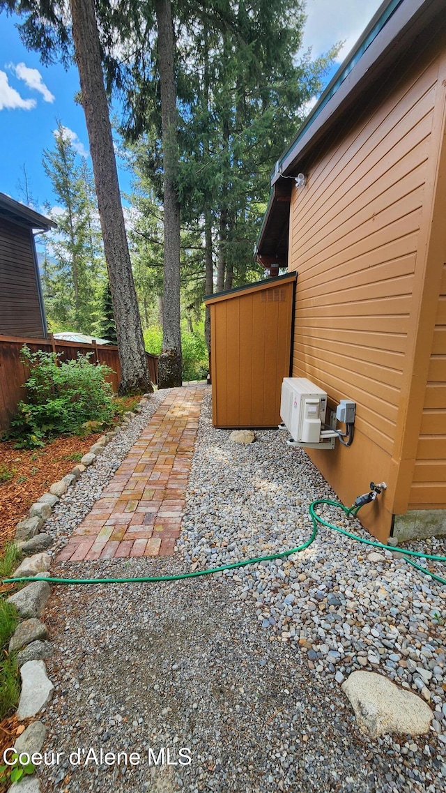 16646 E Cape Horn Rd, Bayview, ID 83803 - view of yard featuring a patio