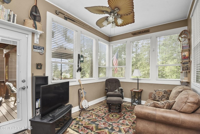 16646 E Cape Horn Rd, Bayview, ID 83803 - sunroom / solarium with healthy amount of natural light, baseboards, and a textured wall