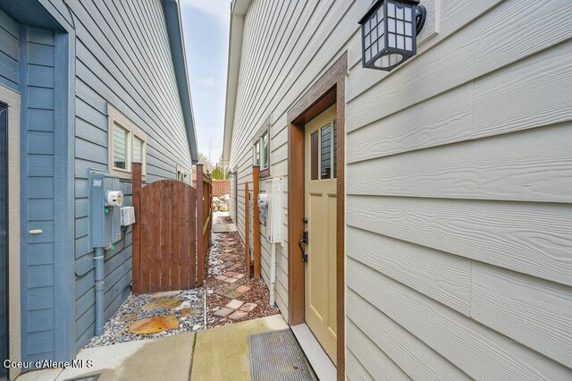 4362 N Meadow Ranch Ave, Coeur Dalene, ID 83815 - view of home's exterior featuring a gate
